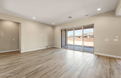 New construction Single-Family house 26117 S 225Th Way, Queen Creek, AZ 85142 null- photo 4 4