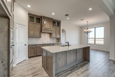 New construction Single-Family house 420 Solo Ridge Drive, Waxahachie, TX 75167 - photo 8 8