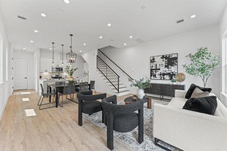 New construction Single-Family house 6423 Madrid St, Houston, TX 77021 - image 17