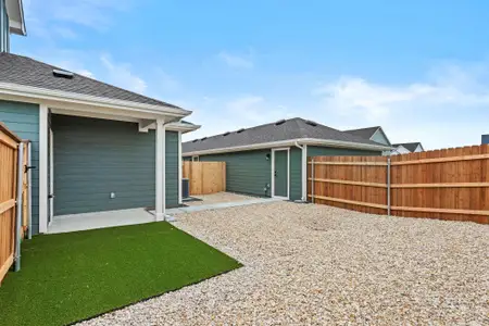 New construction Single-Family house 2542 Violet Theo Ln, Round Rock, TX 78665 plan The Crosshaven - image 3