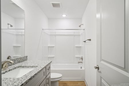 New construction Multi-Family house 12352 Montgomery Frst, San Antonio, TX 78252 - image 9