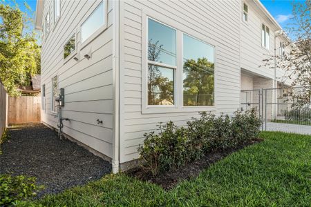 New construction Single-Family house 5408 Mulvey St, Houston, TX 77020 - image 3