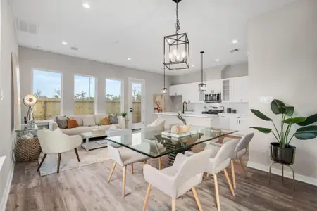 New construction Single-Family house 5915 Wheatley Hollow Ln, Houston, TX 77091 - image 11