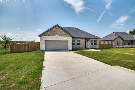 New construction Single-Family house 705 Lakeland Dr, West Tawakoni, TX 75474 - image