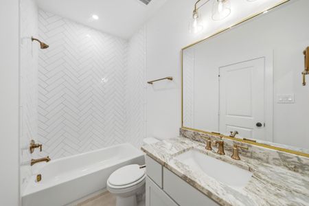 New construction Single-Family house 821 Stable Sands Wy, League City, TX 77573 - image 8