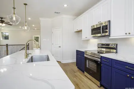 New construction Single-Family house 7011 Friedrich Rdg, San Antonio, TX 78256 - image 4