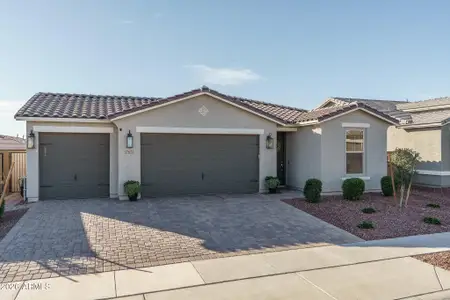 New construction Single-Family house 17851 W Red Fox Rd, Surprise, AZ 85387 - image