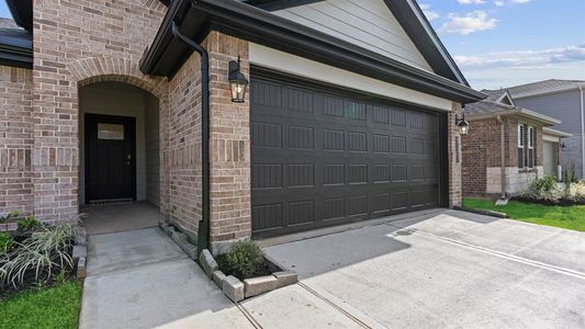 New construction Single-Family house 5035 Balcolm Dr, Fresno, TX 77545 Baxtor - photo 2 2