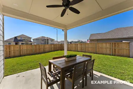 New construction Single-Family house 71 Leon Wy, Dayton, TX 77535 plan The Everett C, 3-Car Garage - image 2