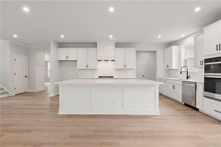 New construction Single-Family house 4091 Adler Cir, Buford, GA 30519 plan Riverside - image 12