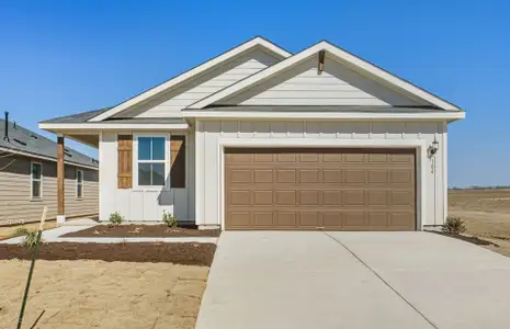 New construction Single-Family house 104 Eagle Valley Dr, Elgin, TX 78621 plan Chatfield - image