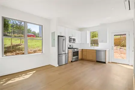 New construction Townhouse house 1070 Dill Avenue SW, Atlanta, GA 30310 - image 5