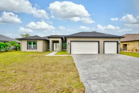 New construction Single-Family house 4900 Myrtle Beach Dr, Sebring, FL 33872 - image