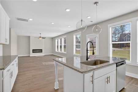 New construction Single-Family house 401 Bass Cir, Villa Rica, GA 30180 - image 18