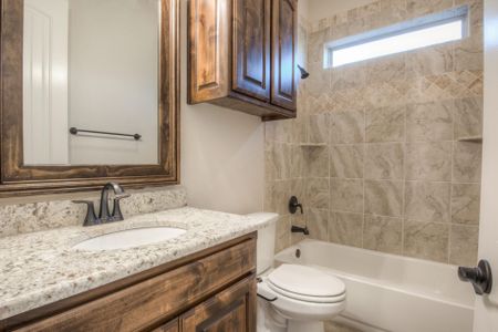 New construction Single-Family house 851 Williamson Rd, Granbury, TX 76048 null- photo 27 27