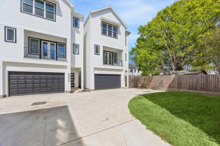 New construction Single-Family house 9426 Campbell Rd, Unit A, Houston, TX 77080 - image