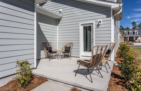 New construction Single-Family house 258 Longhill Dr, Wilmington, NC 28412 plan Royston - image