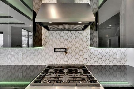 New construction Single-Family house 6526 Simone Shores Cir, Apollo Beach, FL 33572 - image 19