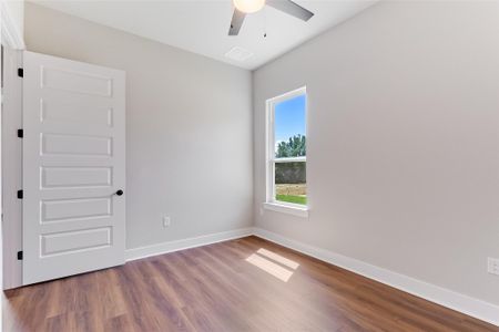 New construction Single-Family house 118 Rosebud Ranch Rd, Bertram, TX 78605 - image 14