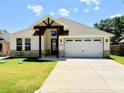 New construction Single-Family house 5402 Celina Ct, Granbury, TX 76048 - image