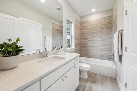 New construction Single-Family house 802 Glowing Dawn Dr, Houston, TX 77018 null- photo 28 28