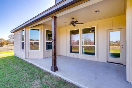 New construction Single-Family house 1189 Gonzollas Rd, Reno, TX 76082 null- photo 32 32