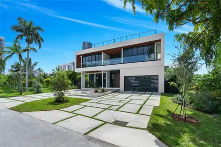 New construction Single-Family house 262 189Th Ter, Sunny Isles Beach, FL 33160 - image