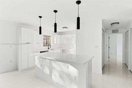 New construction Single-Family house 1511 Ne 151St Ter, North Miami Beach, FL 33162 null- photo 5 5