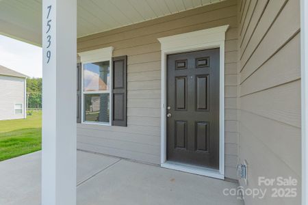 New construction Single-Family house 2238 Catawba Trace Dr, Unit 3, Catawba, NC 28609 The Coleman- photo 2 2