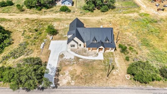 New construction Single-Family house 1438 Bottle Springs Rd, Bandera, TX 78003 - image