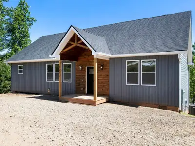 New construction Single-Family house 105 S Vineyard Village Dr, Old Fort, NC 28762 - image