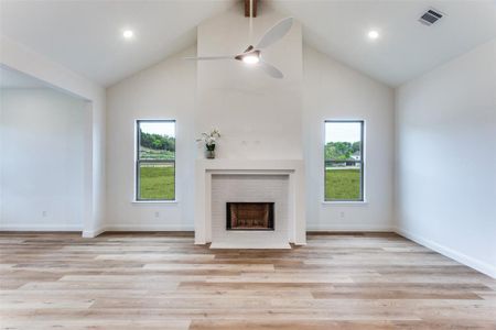 New construction Single-Family house 912 Triple Crown Ct, Willow Park, TX 76087 plan Austin I - image 10