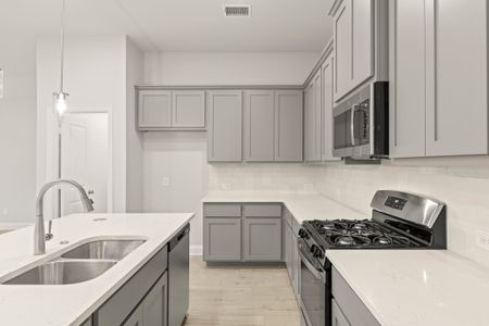 New construction Single-Family house 1811 Gleasondale Dr, Forney, TX 75126 plan Liberty - image 7