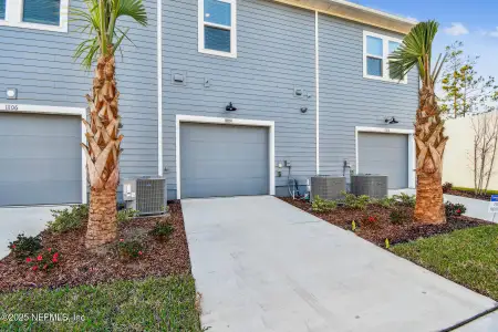 New construction Townhouse house 11104 Quantum Ct, Jacksonville, FL 32256 The Newton- photo 17 17