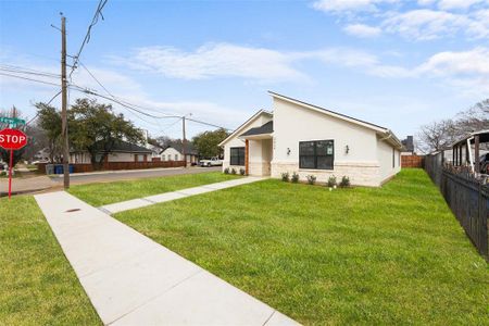 New construction Single-Family house 2434 Iroquois St, Dallas, TX 75212 - image