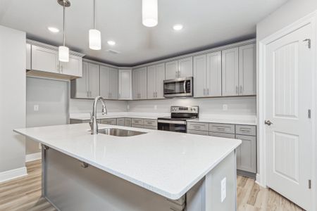 New construction Single-Family house Navarre, FL 32566 plan The Liberty - image 8