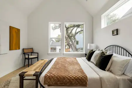 New construction Single-Family house 5107 Menchaca Rd, Unit 5, Austin, TX 78745 - image 9