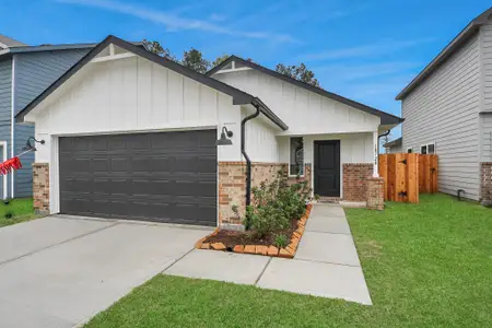 New construction Single-Family house 18728 Loom Dr, Montgomery, TX 77306 plan Bluebonnet - image
