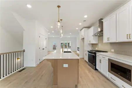 New construction Townhouse house 1987 Deco Dr, Kennesaw, GA 30144 plan Kincade - image 5