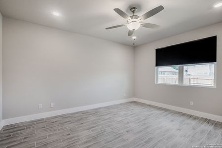 New construction Single-Family house 7334 Walkers Loop, San Antonio, TX 78233 Elevate- photo 20 20