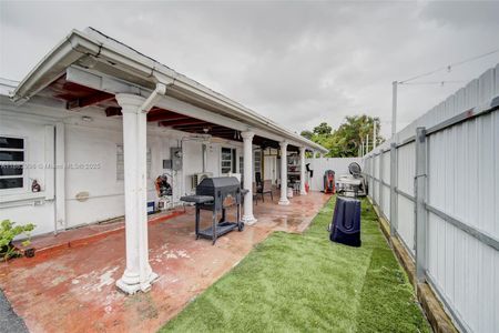 New construction Single-Family house 5040 Nw 197 St, Miami, FL 33055 - image