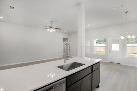 Russell Ranch by Kendall Homes in Bay City - image 10