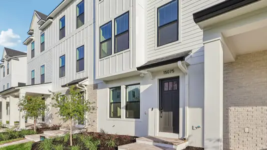 New construction Townhouse house 15075 Groveside Rd, Winter Garden, FL 34787 plan Lantana - image