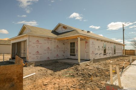 New construction Single-Family house 1540 Golden Wheat, New Braunfels, TX 78130 null- photo 14 14