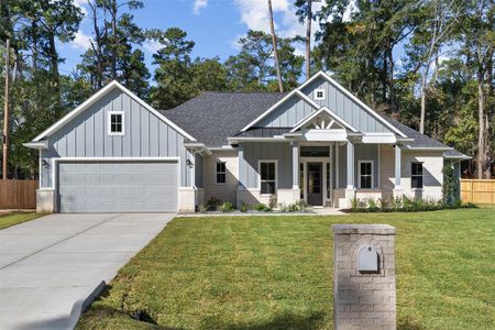 Such Curb Appeal with this Beauty! She's a real Charmer!