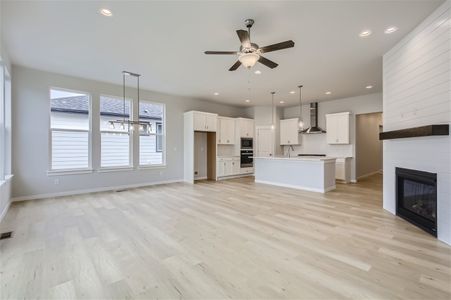 New construction Single-Family house 2093 Falling Leaf Dr, Windsor, CO 80550 null- photo 15 15