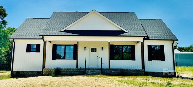 New construction Single-Family house 417 E 2Nd St, Faith, NC 29041 - image