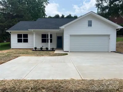 New construction Single-Family house 210 Johnson St, Troutman, NC 28166 - image