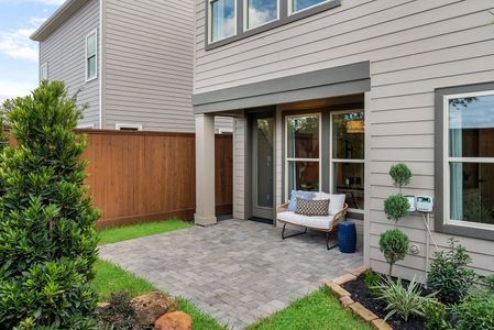 New construction Single-Family house 411 Kinley Oaks Dr, Houston, TX 77079 plan The Artista - image