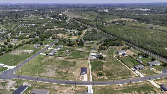 New construction Single-Family house 16118 Vaquero Dr, Atascosa, TX 78002 null- photo 32 32